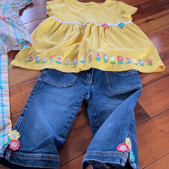 Gymboree Size 4/5 Coordinating Outfits Bundle - Picture 2 of 10